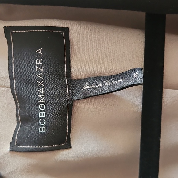BCBGMaxAzria - Catalina Soy Chai and Black Blazer - Size XSmall - Picture 2 of 6